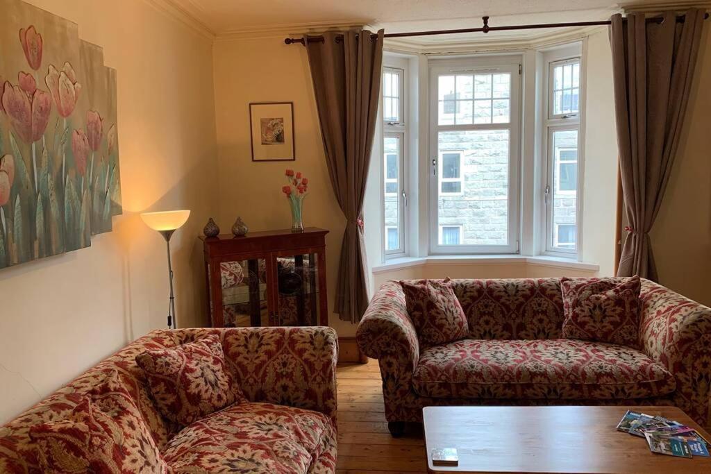 Spacious 2 Bedroom Apartment In Aberdeen City Exteriör bild